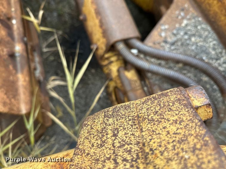 image for item DW4375 1991 Caterpillar D8N dozer