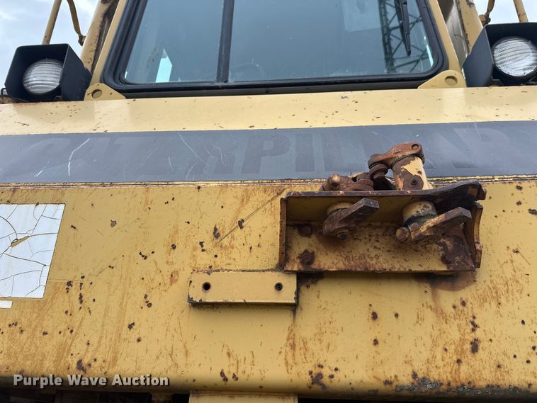 image for item DW4375 1991 Caterpillar D8N dozer
