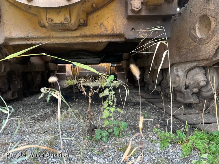 image for item DW4375 1991 Caterpillar D8N dozer