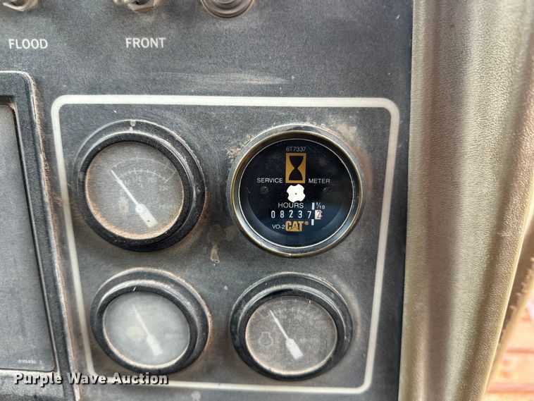 image for item DW4375 1991 Caterpillar D8N dozer