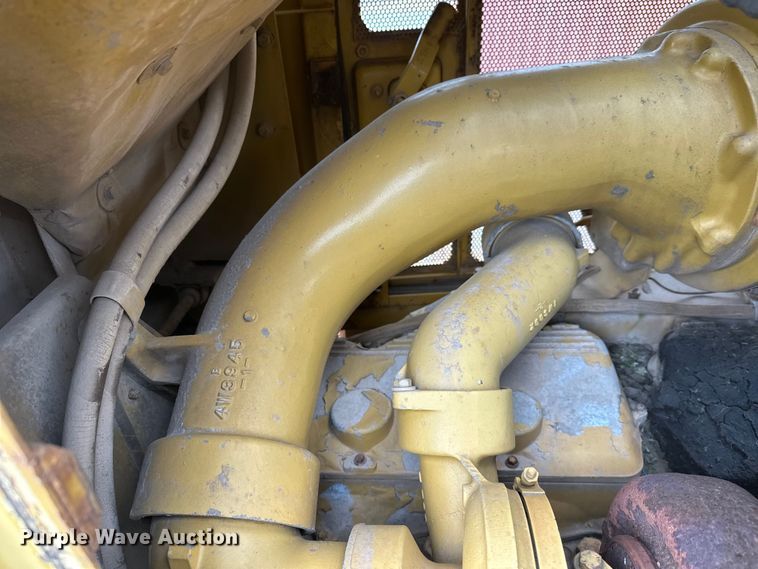image for item DW4375 1991 Caterpillar D8N dozer