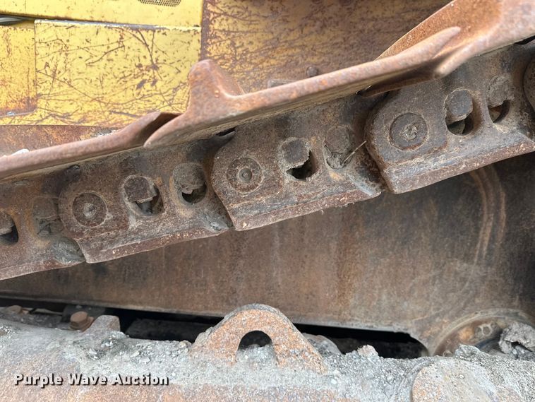 image for item DW4375 1991 Caterpillar D8N dozer