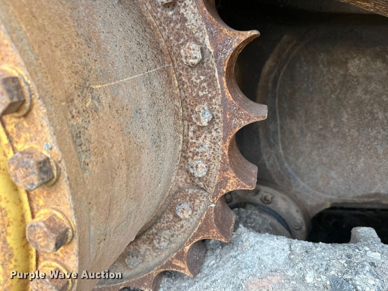 image for item DW4375 1991 Caterpillar D8N dozer