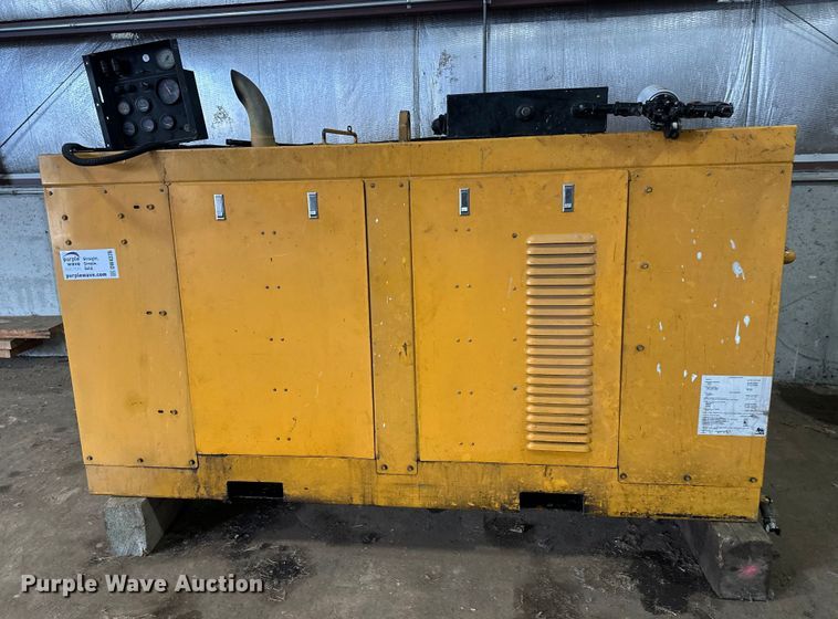 image for item DW4376 1996 Leroi air compressor