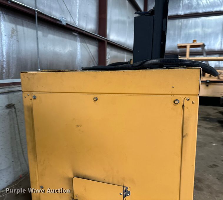 image for item DW4376 1996 Leroi air compressor