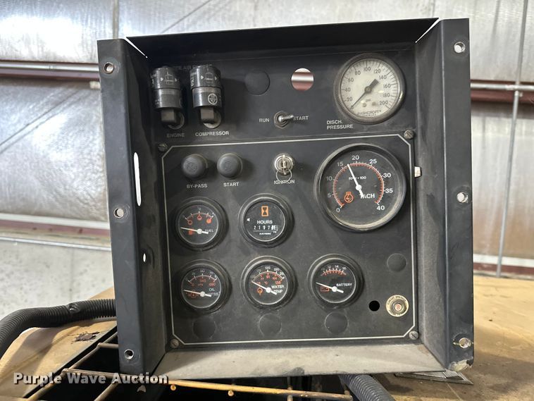 image for item DW4376 1996 Leroi air compressor