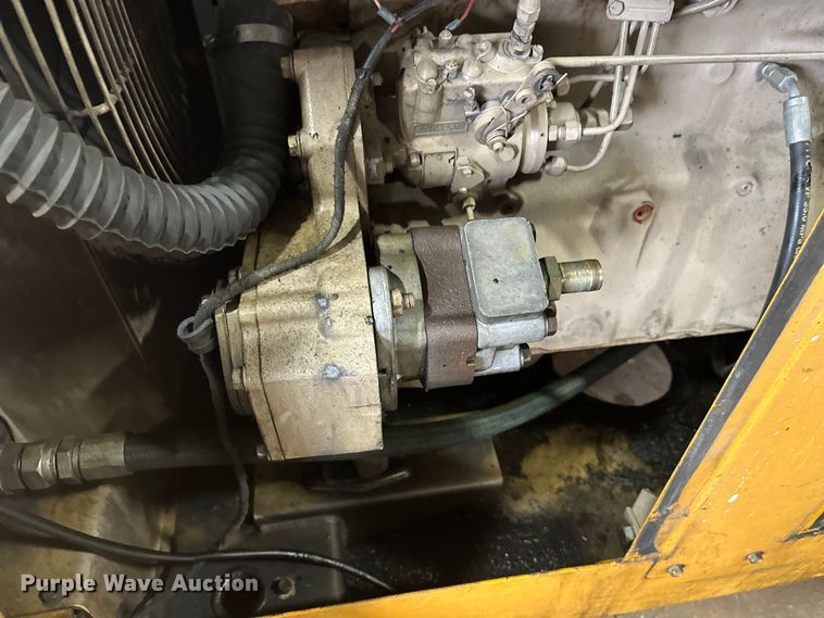 image for item DW4376 1996 Leroi air compressor