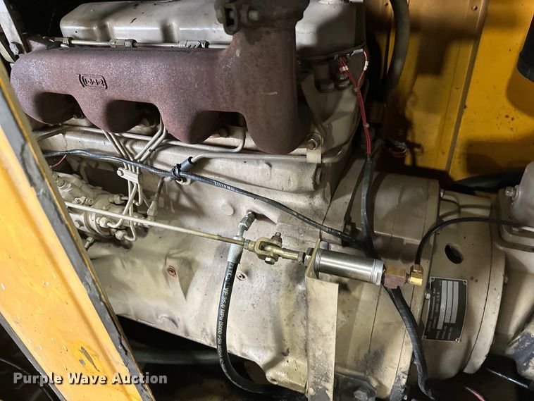 image for item DW4376 1996 Leroi air compressor