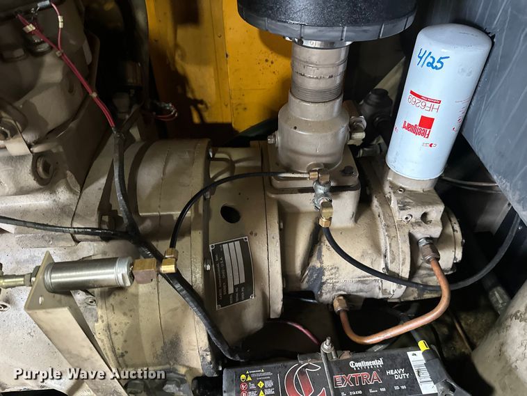 image for item DW4376 1996 Leroi air compressor