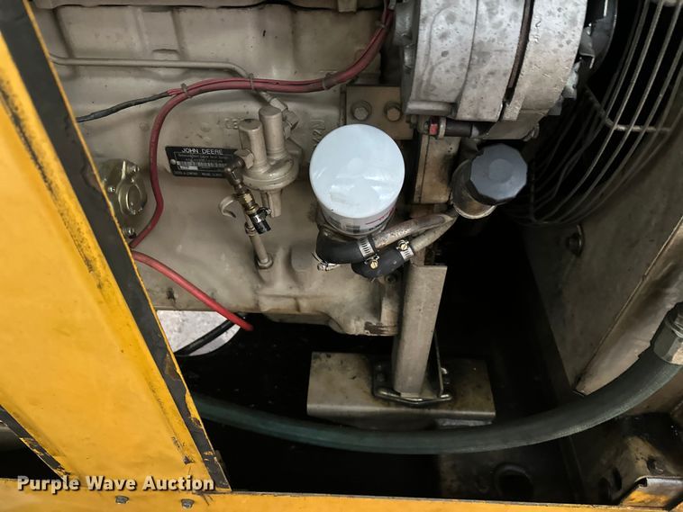 image for item DW4376 1996 Leroi air compressor