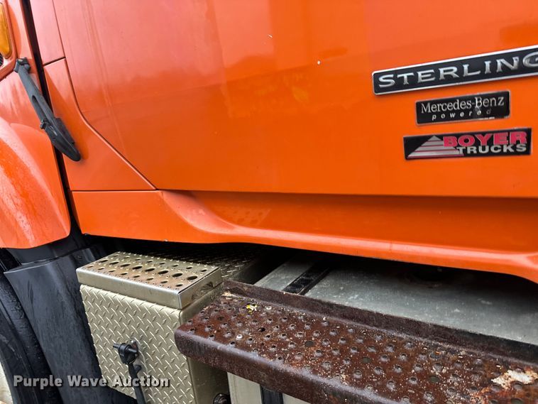 image for item DW4378 2008 Sterling LT9500 Series dump truck