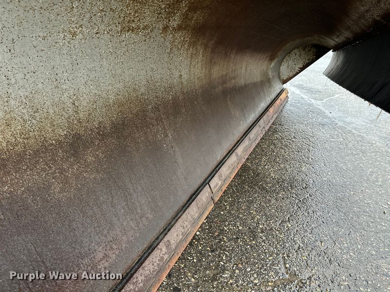 image for item DW4378 2008 Sterling LT9500 Series dump truck