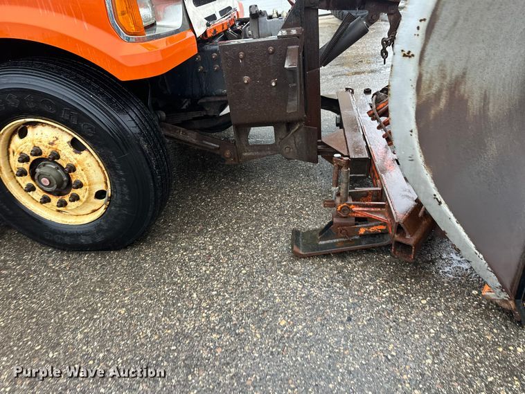 image for item DW4378 2008 Sterling LT9500 Series dump truck