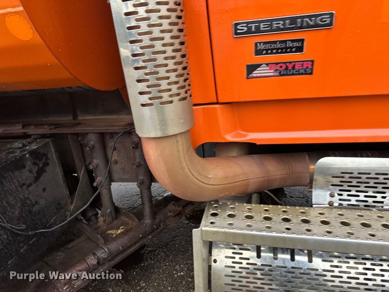 image for item DW4378 2008 Sterling LT9500 Series dump truck