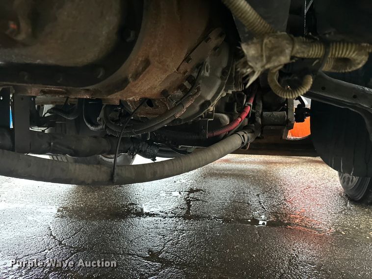 image for item DW4378 2008 Sterling LT9500 Series dump truck