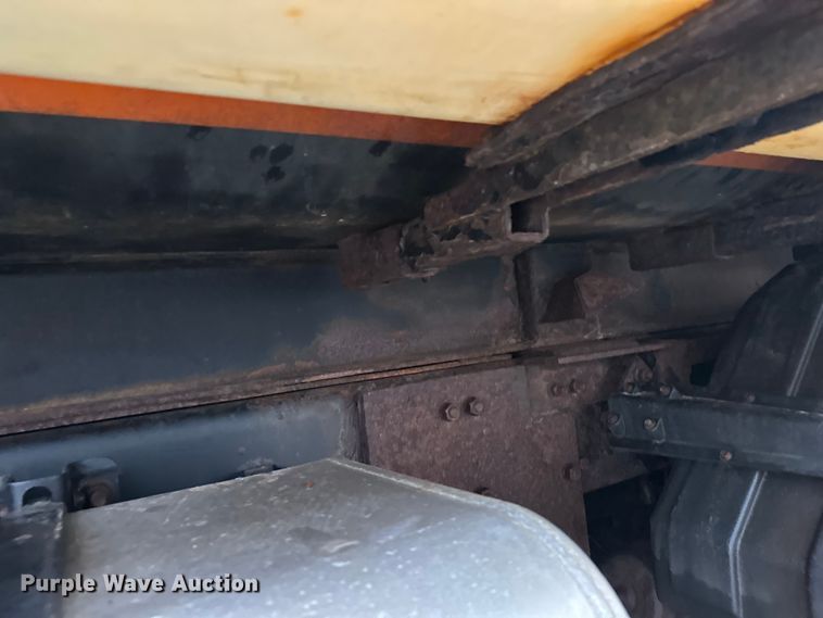 image for item DW4378 2008 Sterling LT9500 Series dump truck