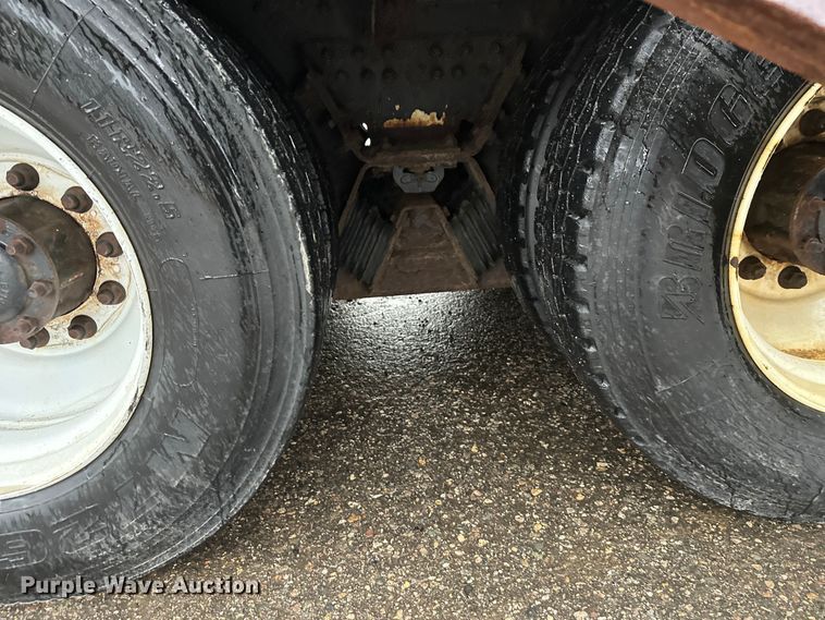 image for item DW4378 2008 Sterling LT9500 Series dump truck