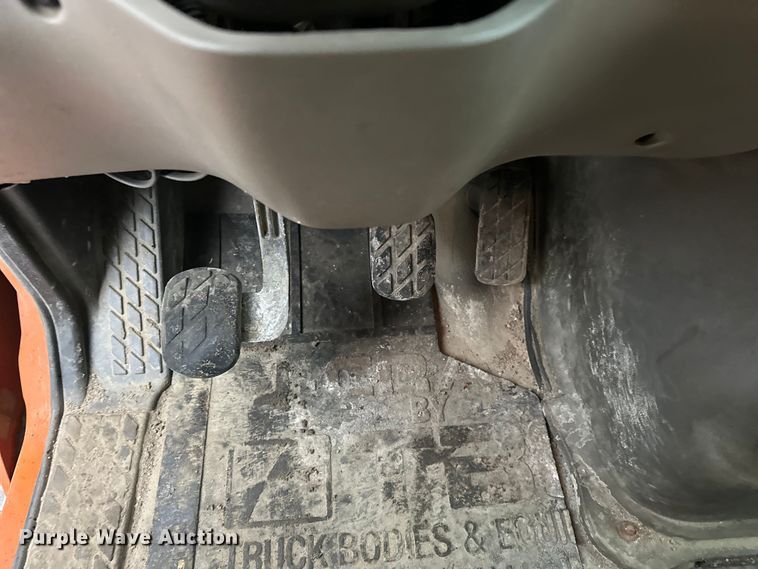 image for item DW4378 2008 Sterling LT9500 Series dump truck