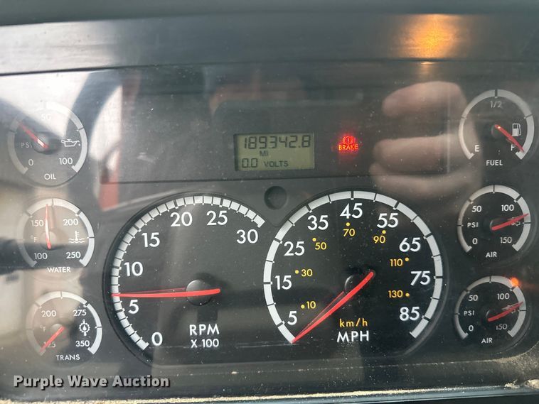 image for item DW4378 2008 Sterling LT9500 Series dump truck