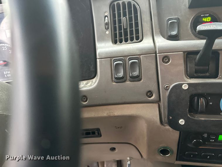 image for item DW4378 2008 Sterling LT9500 Series dump truck