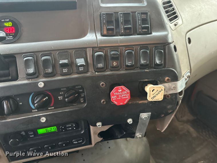 image for item DW4378 2008 Sterling LT9500 Series dump truck