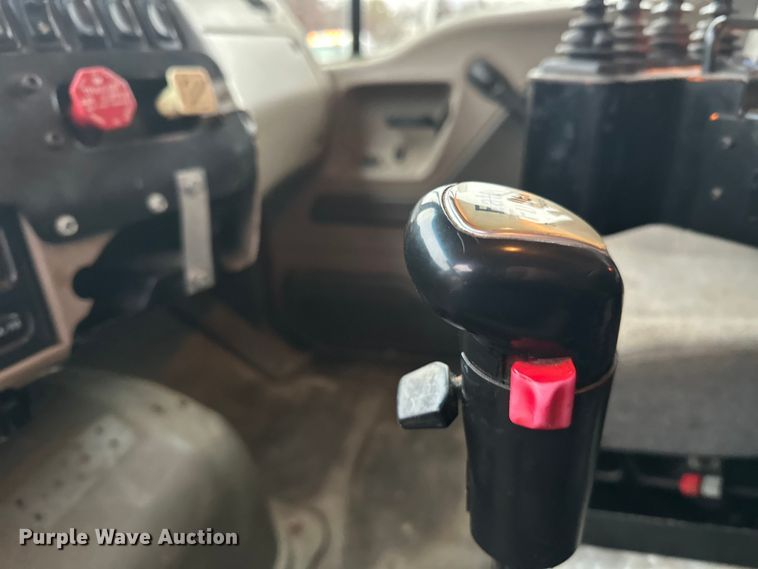 image for item DW4378 2008 Sterling LT9500 Series dump truck