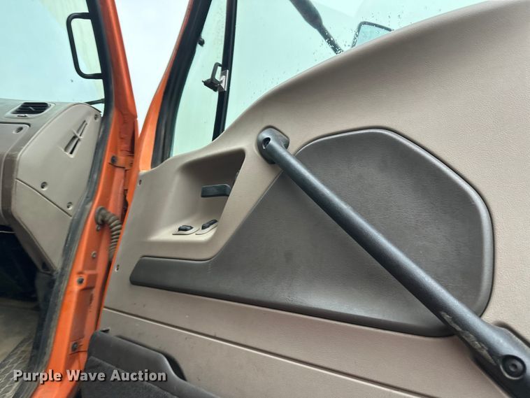 image for item DW4378 2008 Sterling LT9500 Series dump truck