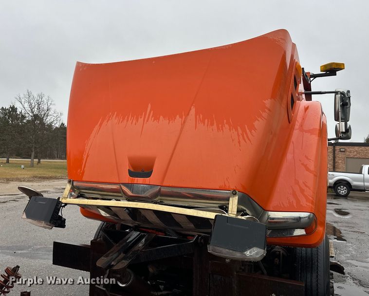 image for item DW4378 2008 Sterling LT9500 Series dump truck