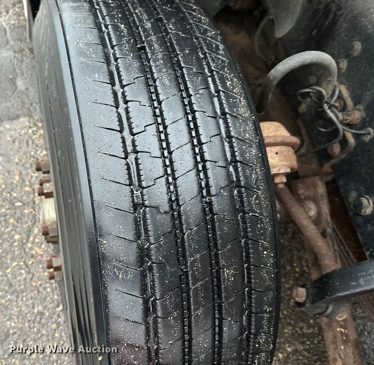 image for item DW4378 2008 Sterling LT9500 Series dump truck