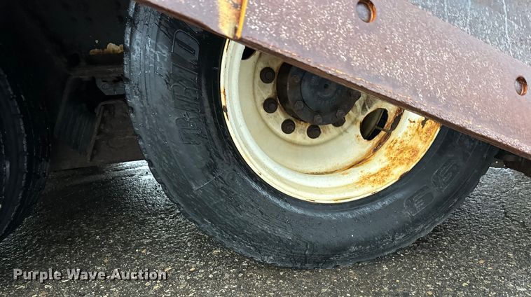 image for item DW4378 2008 Sterling LT9500 Series dump truck