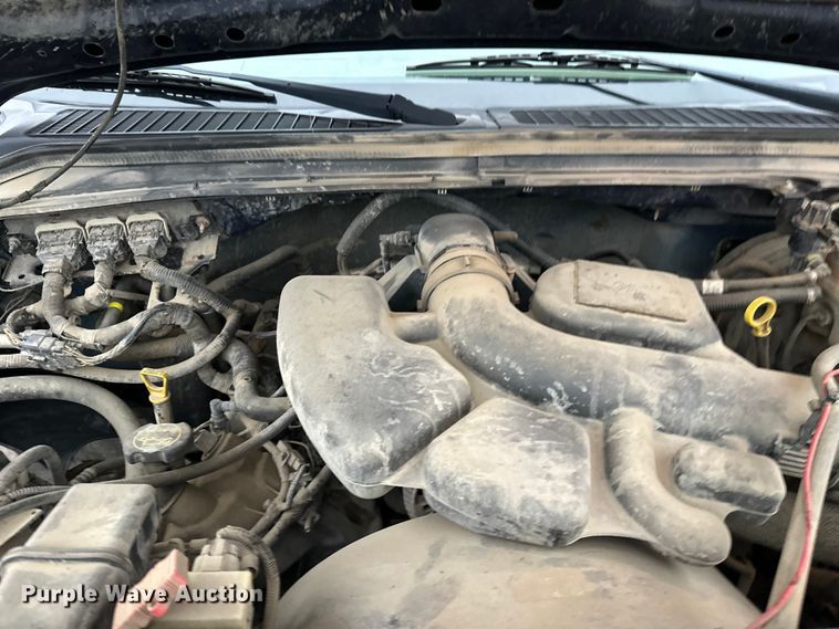 image for item DW4380 2008 Ford F250 Super Duty XL pickup truck