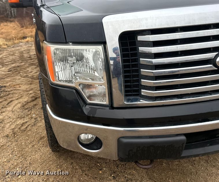 image for item DW4382 2011 Ford F150 XLT SuperCrew pickup truck