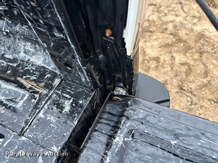 image for item DW4382 2011 Ford F150 XLT SuperCrew pickup truck