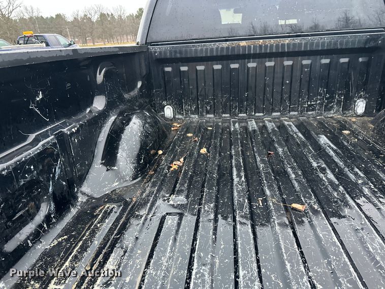 image for item DW4382 2011 Ford F150 XLT SuperCrew pickup truck