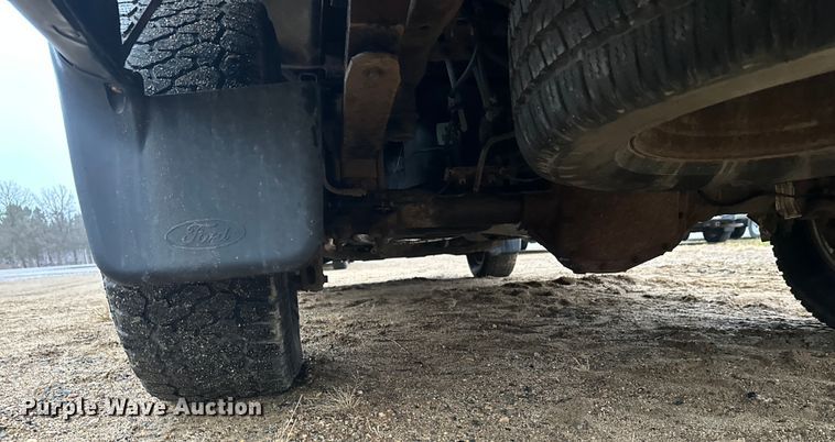 image for item DW4382 2011 Ford F150 XLT SuperCrew pickup truck