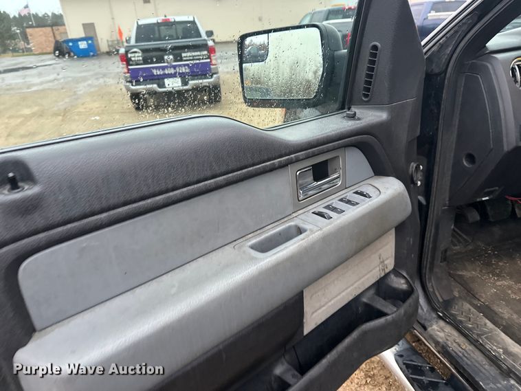 image for item DW4382 2011 Ford F150 XLT SuperCrew pickup truck