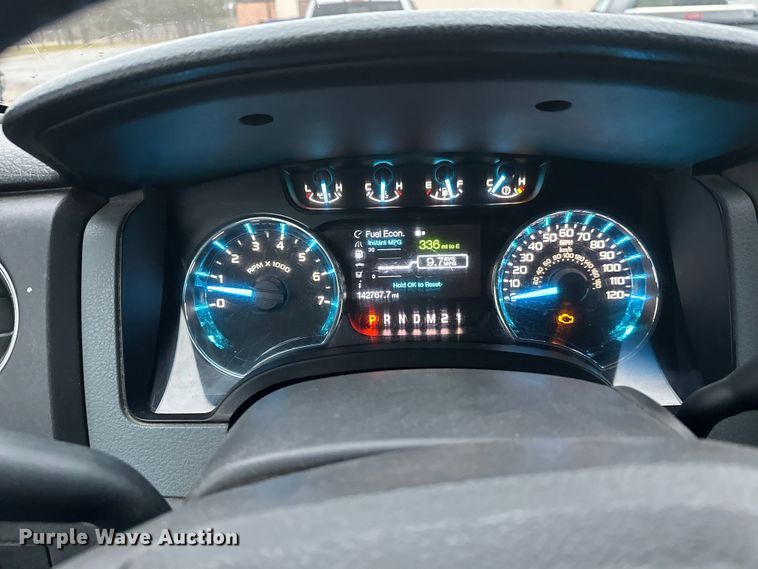 image for item DW4382 2011 Ford F150 XLT SuperCrew pickup truck