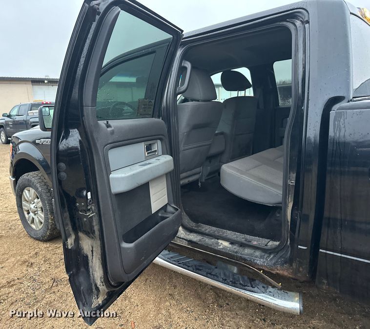 image for item DW4382 2011 Ford F150 XLT SuperCrew pickup truck