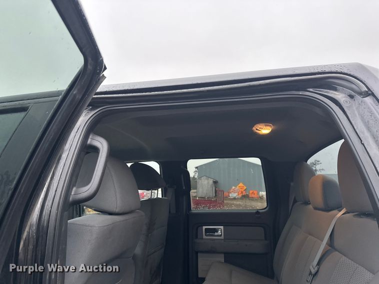 image for item DW4382 2011 Ford F150 XLT SuperCrew pickup truck