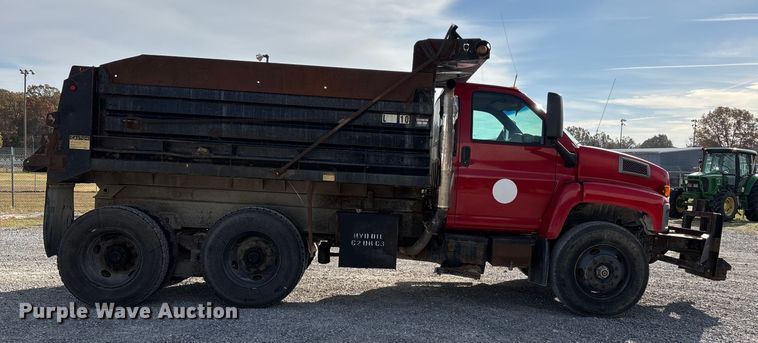 image for item DW7270 2003 GMC C8500 dump truck