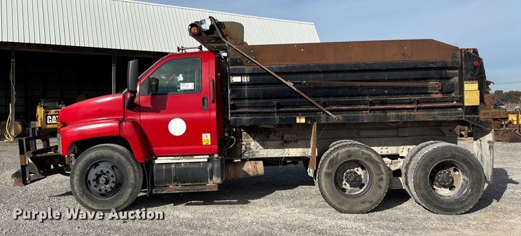 image for item DW7270 2003 GMC C8500 dump truck