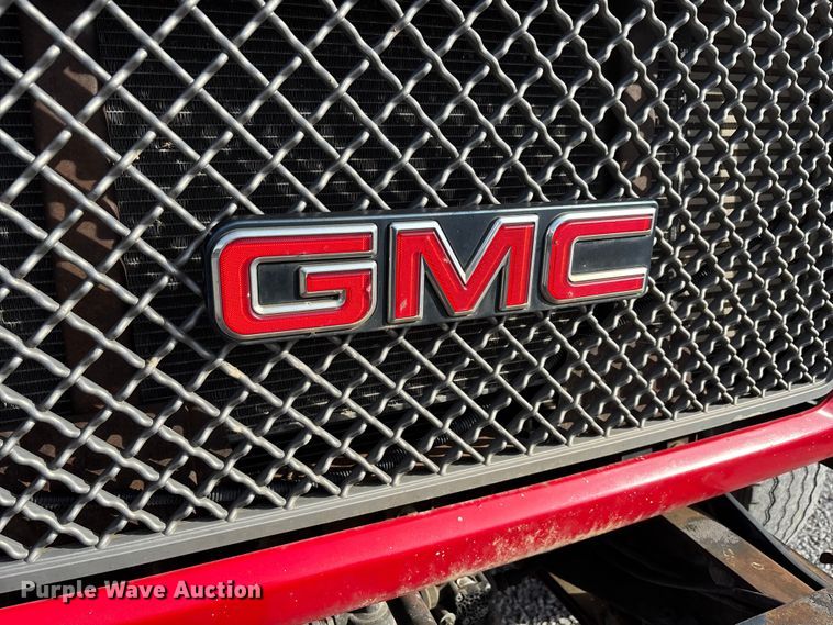 image for item DW7270 2003 GMC C8500 dump truck