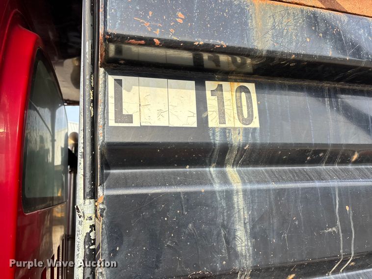 image for item DW7270 2003 GMC C8500 dump truck