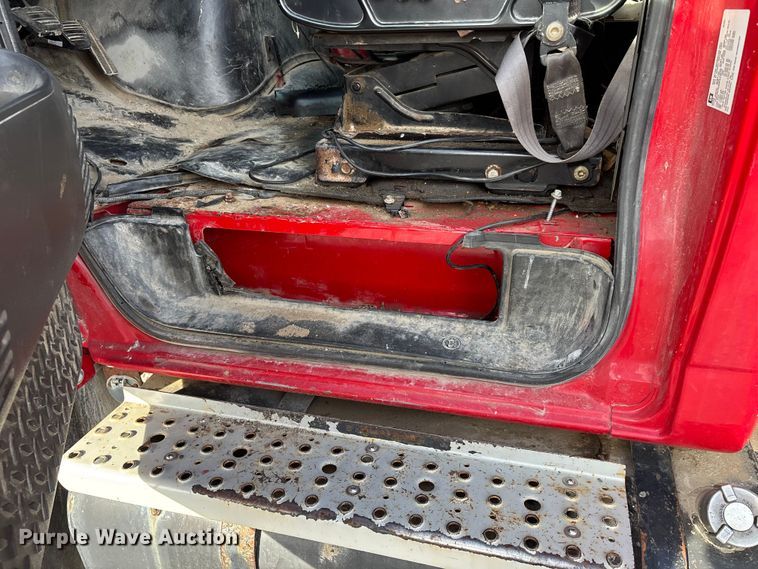 image for item DW7270 2003 GMC C8500 dump truck