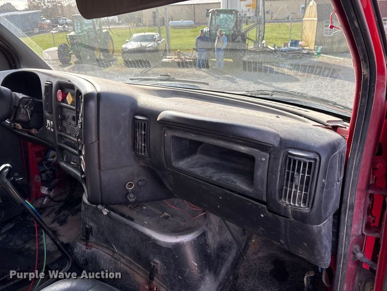 image for item DW7270 2003 GMC C8500 dump truck