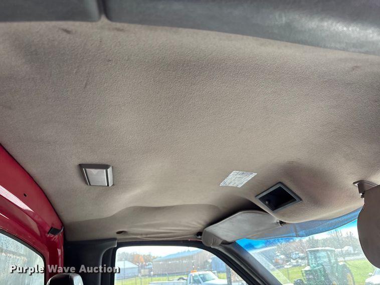 image for item DW7270 2003 GMC C8500 dump truck