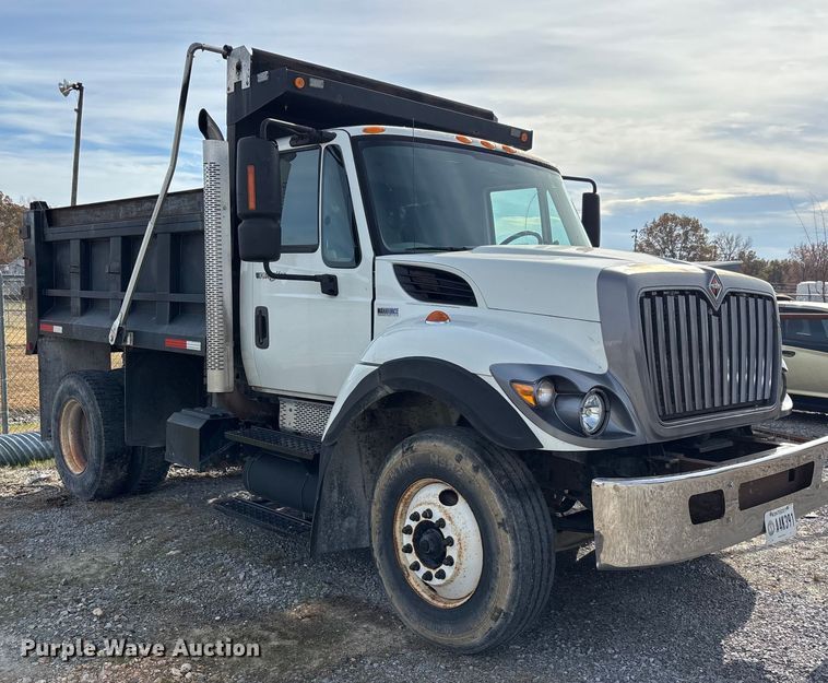 image for item DW7271 2013 International WorkStar 7300 dump truck