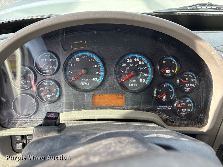 image for item DW7271 2013 International WorkStar 7300 dump truck