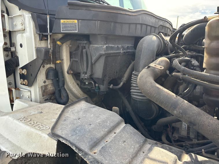 image for item DW7271 2013 International WorkStar 7300 dump truck