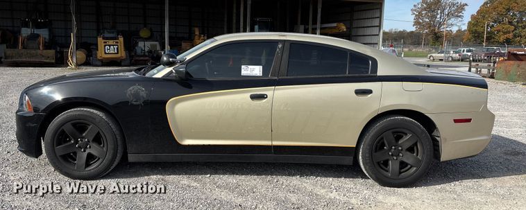 image for item DW7272 2011 Dodge Charger Police 